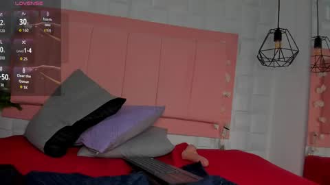 Snapshot of _victoria_milf_ chatting on April 21, 2026, 1:42 am victoria online show from April 21, 2026, 1:42 am