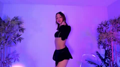 Evelyn online show from December 18, 2025, 8:26 pm