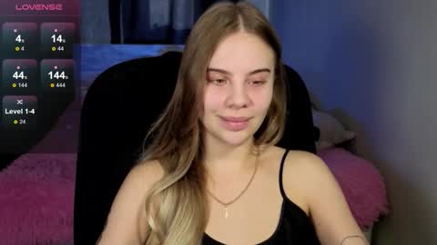 Snapshot of _wednesday_addams_ chatting on October 24, 2025, 8:22 am Vera online show from October 24, 2025, 8:22 am