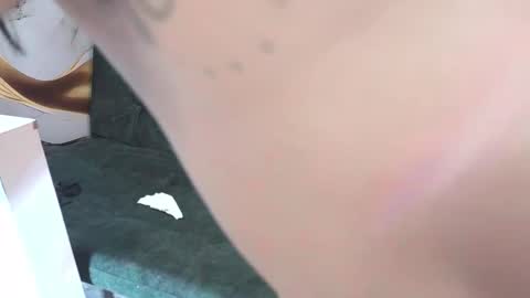 Snapshot of _weird_sativa chatting on February 12, 2026, 3:18 pm _weird_sativa online show from February 12, 2026, 3:18 pm