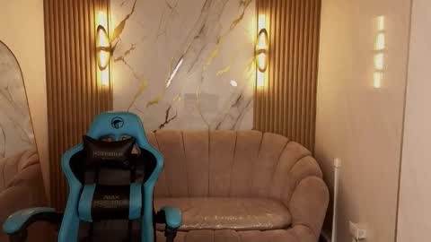  wendy  online show from November 11, 2025, 2:44 am