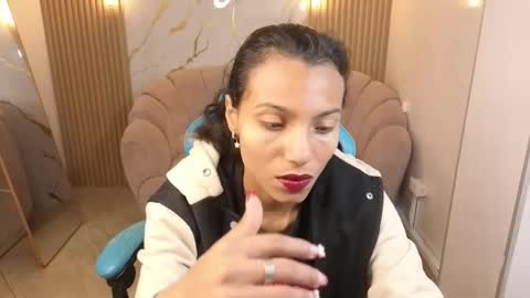  wendy  online show from November 22, 2025, 3:05 am