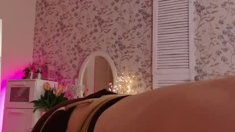 Wendy online show from April 9, 2026, 6:19 am