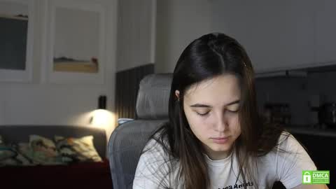 Kristina online show from October 2, 2025, 12:01 pm