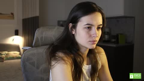 Kristina online show from November 26, 2025, 11:22 am