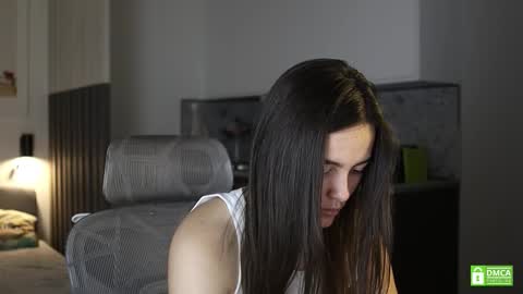 Kristina online show from December 5, 2025, 11:30 am