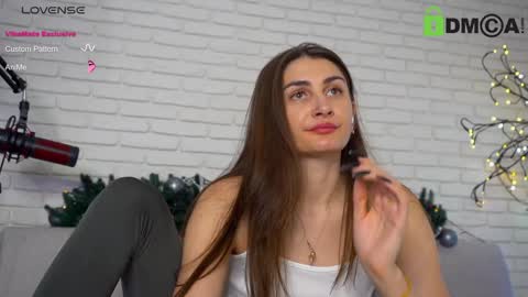 Snapshot of _wild_berry chatting on January 10, 2025, 1:53 am Lily online show from January 10, 2025, 1:53 am