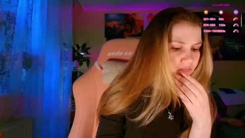 Snapshot of _witch__ chatting on February 19, 2026, 7:15 am Enni online show from February 19, 2026, 7:15 am