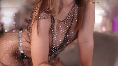 Snapshot of _your_angel chatting on December 24, 2024, 12:44 am  YOUR ANGEL online show from December 24, 2024, 12:44 am