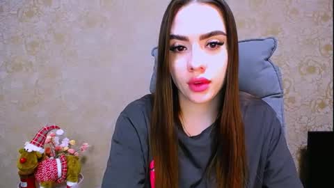 Alisa online show from January 9, 2026, 8:32 pm