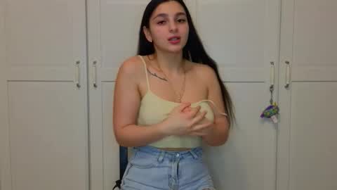 Snapshot of _your_love chatting on November 19, 2025, 10:21 pm Niki online show from November 19, 2025, 10:21 pm