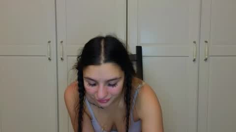 Snapshot of _your_love chatting on November 23, 2025, 9:14 pm Niki online show from November 23, 2025, 9:14 pm