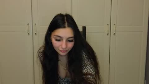 Snapshot of _your_love chatting on December 1, 2025, 9:53 pm Niki online show from December 1, 2025, 9:53 pm