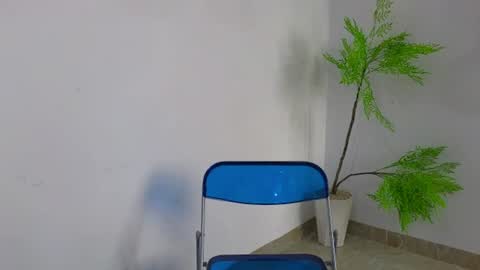 Snapshot of _your_love chatting on June 26, 2026, 11:42 pm Niki online show from June 26, 2026, 11:42 pm
