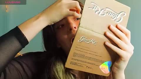 _yourcherrybomb online show from February 28, 2025, 3:37 am