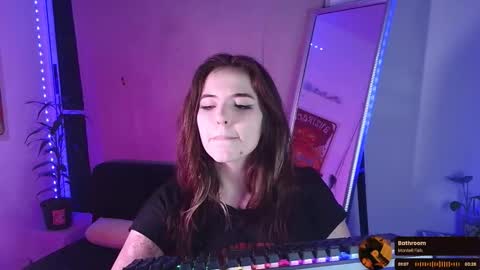 _yourcherrybomb online show from September 14, 2025, 3:05 am