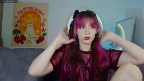 _yourcherrybomb online show from March 22, 2026, 5:22 am