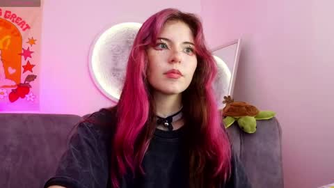 _yourcherrybomb online show from March 30, 2026, 4:46 am