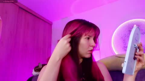 _yourcherrybomb online show from April 16, 2026, 9:15 pm