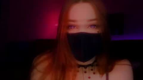 Roxy online show from July 4, 2026, 2:23 pm