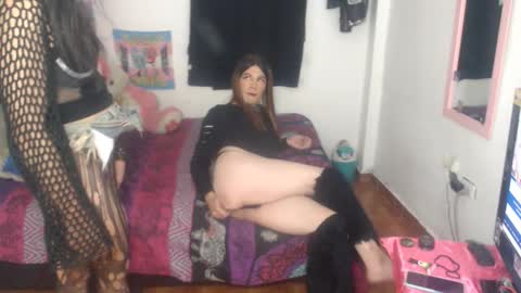 _zasha_18 online show from November 14, 2025, 3:38 am