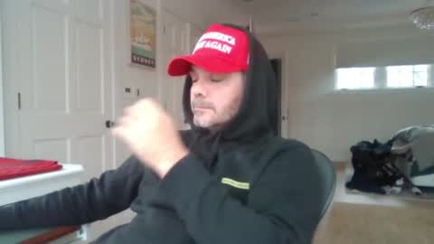 Snapshot of _zeus____ chatting on January 11, 2025, 4:03 pm Zeus online show from January 11, 2025, 4:03 pm