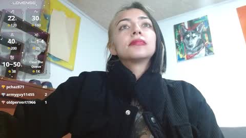 Snapshot of _zoebakers chatting on January 29, 2025, 12:45 pm Zoe online show from January 29, 2025, 12:45 pm