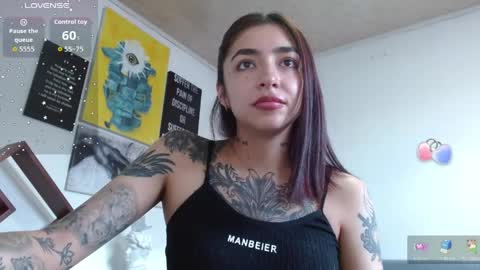 Snapshot of _zoebakers chatting on May 7, 2026, 4:34 pm Zoe online show from May 7, 2026, 4:34 pm