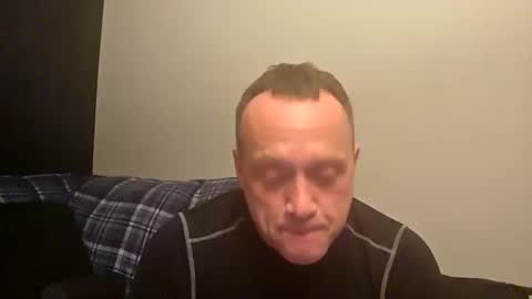 Snapshot of a47shavedgingbiside chatting on October 27, 2025, 5:44 am a47shavedgingbiside online show from October 27, 2025, 5:44 am