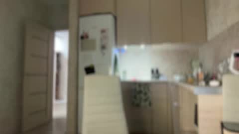        online show from November 14, 2025, 12:04 pm