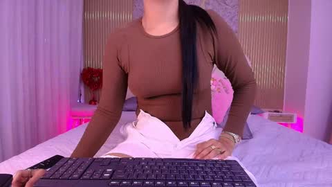 Aisha online show from February 23, 2026, 12:46 pm