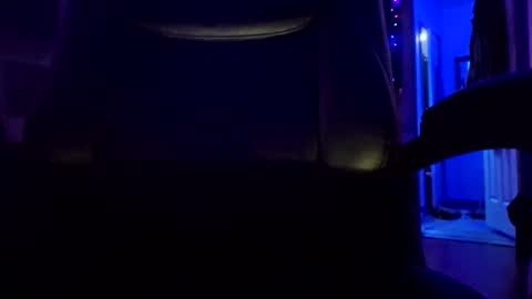 Snapshot of a_bad_guy_duh chatting on February 11, 2025, 7:33 am a_bad_guy_duh online show from February 11, 2025, 7:33 am