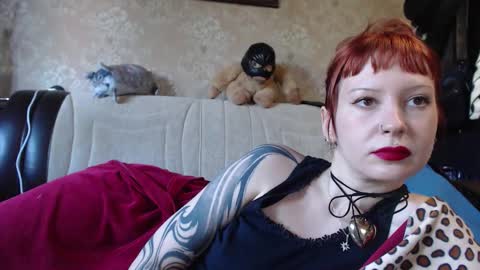 a_damn_good_coffee online show from October 1, 2025, 12:00 pm