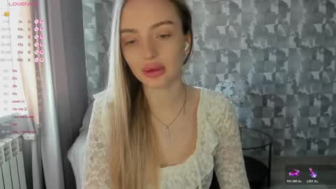 Adelina online show from May 31, 2026, 6:21 am