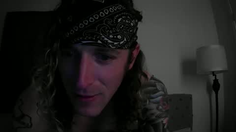 Snapshot of a_texas90 chatting on October 20, 2025, 8:42 pm a_texas90 online show from October 20, 2025, 8:42 pm