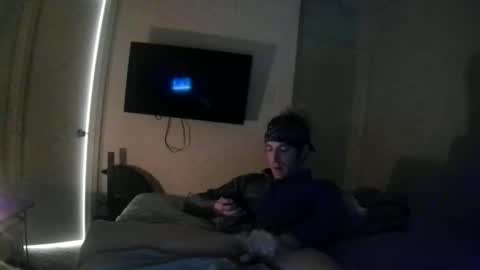 Snapshot of a_texas90 chatting on October 21, 2025, 3:24 pm a_texas90 online show from October 21, 2025, 3:24 pm