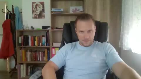 Long distance cumshot online show from September 16, 2025, 8:15 am