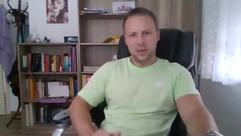 Snapshot of aaaandzzz chatting on November 24, 2025, 9:42 am Long distance cumshot online show from November 24, 2025, 9:42 am