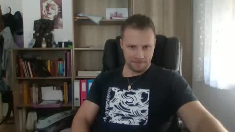 Snapshot of aaaandzzz chatting on January 6, 2026, 10:19 am Long distance cumshot online show from January 6, 2026, 10:19 am