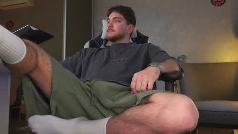 Snapshot of aalexxxxxx chatting on October 19, 2025, 6:36 am Alex online show from October 19, 2025, 6:36 am