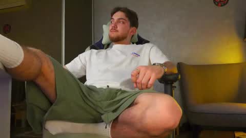 Snapshot of aalexxxxxx chatting on October 25, 2025, 7:38 am Alex online show from October 25, 2025, 7:38 am