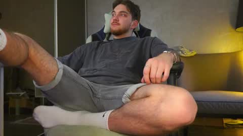 Snapshot of aalexxxxxx chatting on October 26, 2025, 7:36 am Alex online show from October 26, 2025, 7:36 am