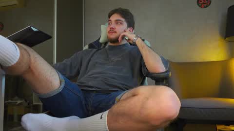 Snapshot of aalexxxxxx chatting on October 27, 2025, 7:56 am Alex online show from October 27, 2025, 7:56 am