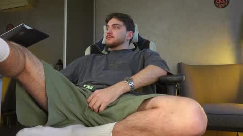 Snapshot of aalexxxxxx chatting on November 16, 2025, 7:58 am Alex online show from November 16, 2025, 7:58 am