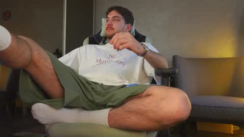 Snapshot of aalexxxxxx chatting on November 20, 2025, 8:03 am Alex online show from November 20, 2025, 8:03 am