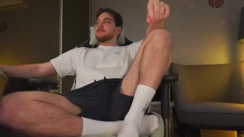 Snapshot of aalexxxxxx chatting on November 29, 2025, 8:17 am Alex online show from November 29, 2025, 8:17 am