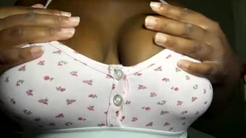 aaliah20 online show from June 24, 2026, 5:45 pm