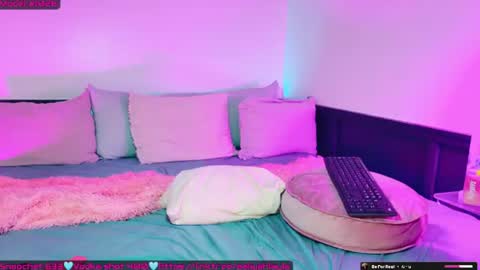 Aaliyahlayla online show from July 9, 2026, 4:05 am
