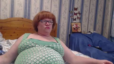 Snapshot of aamarillis chatting on January 14, 2026, 12:16 am NINA online show from January 14, 2026, 12:16 am