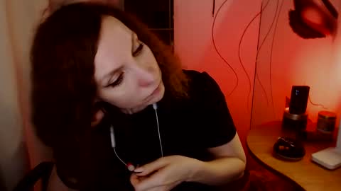 Snapshot of aamazingjoi chatting on January 30, 2025, 4:45 pm Katie online show from January 30, 2025, 4:45 pm